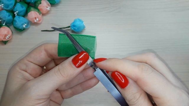 Венок из маленьких цветов. Розы из органзы. Канзаши Alena Makedon/Весенний венок смотреть онлайн