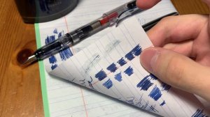 Цвет чернил и подача в перьевой ручке