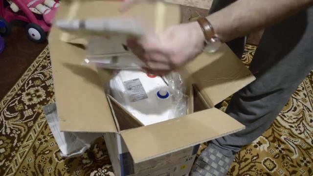 Распаковка бойлера BOSH ES 010 5 1500W смотреть онлайн
