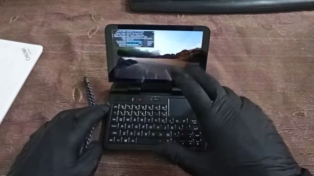 اصغر لابتوب في العالم 6 انش N4100 - 8GB LPDDR4 / GPD MicroPC смотреть онлайн