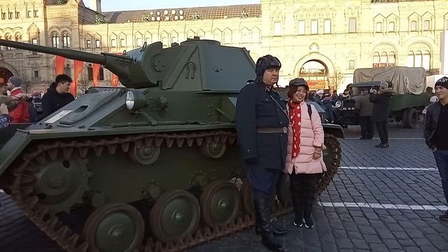 Парад военной техники на Красной площади 7 ноября 2018 смотреть онлайн