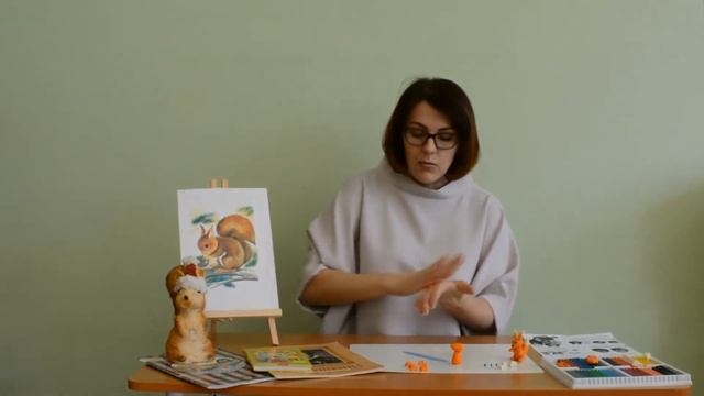 Белочка грызет орешки смотреть онлайн