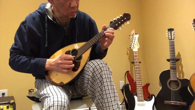 Torna a Surriento Mandolin Cover｜Composer: Ernesto de Curtis｜Backing: Napoli Mandolin Orchestra смотреть онлайн