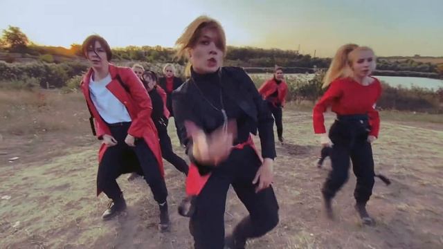 ATEEZ (에이티즈) - Pirate King  (해적왕) [Dance Cover By Z.Beat]