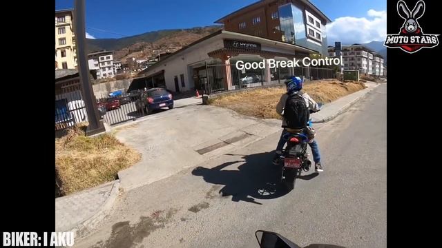 Not Worth RIDING Like This | Crazy Motorcycle Moments 2022 смотреть онлайн