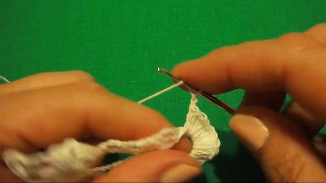 КРАСИВАЯ КАЙМА КРЮЧКОМ ДЛЯ ОТДЕЛКИ смотреть онлайн