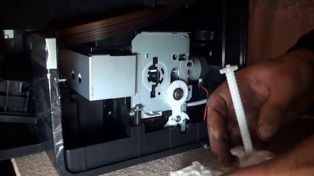 Ремонт подачі бумаги принтера Epson смотреть онлайн