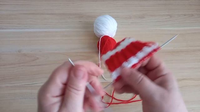 Вязание спицами. Резинка 2х2. Переход цвета. МК. смотреть онлайн