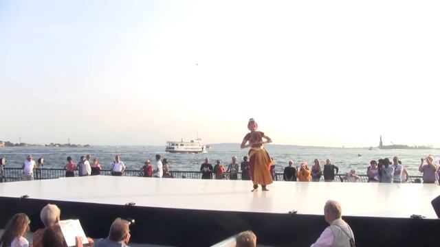 Erasing Borders ♡ Annual Festival of Indian Dance ♡ Next Festival Coming Soon to NYC ♡ Outdoors #1 смотреть онлайн