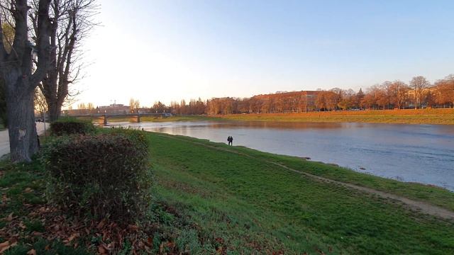 Осень. Красивая природа. Видео-ролик. Путешествие по Ужгороду Экскурсия по Ужгороду смотреть онлайн