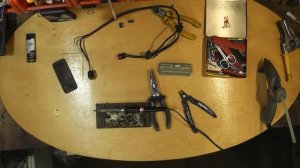 Freelander 2 Замена "микрика" кнопки двери багажника.