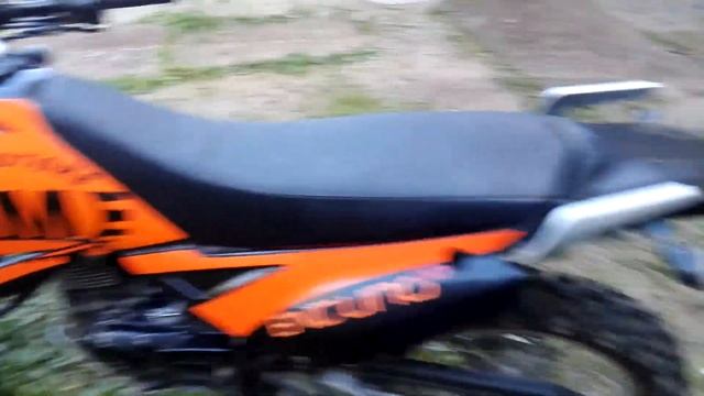 Небольшой обзор Baltmotors Enduro 200 DD смотреть онлайн
