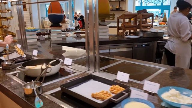 what's for breakfast at Atlantis the Palm Dubai смотреть онлайн