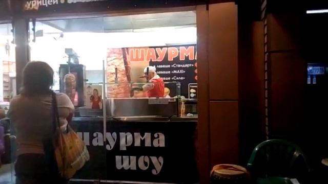 Лазаревское 2019 Мне НАГАДАЛИ ЖЕНИХА! Шоу Шаурмы смотреть онлайн
