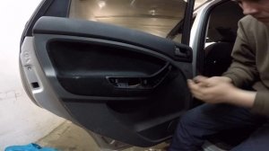 Ford CMax  disassembly door (Ford CMax разборка двери)