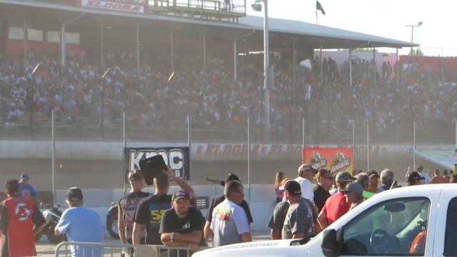 Kings Royal XXX - World of Outlaws Sprints (07-13-2013) Eldora Speedway - New Weston, OH смотреть онлайн