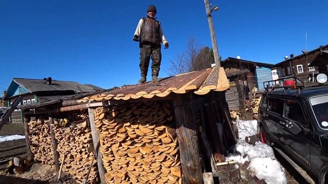 Жизнь в деревне. Работа во дворе. Непоседа Николай. Движуха на реке. Ремонт лодки. смотреть онлайн