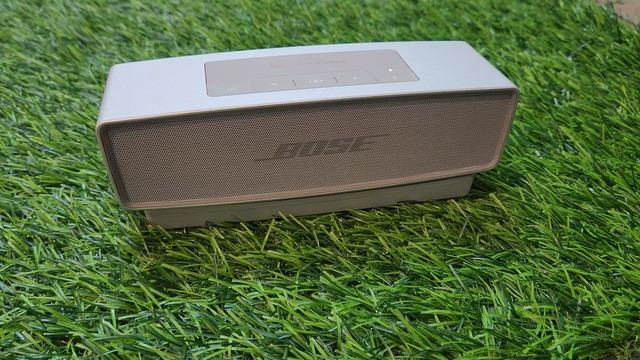 Bose SoundLink Mini 2 White Bluetooth portable speaker смотреть онлайн