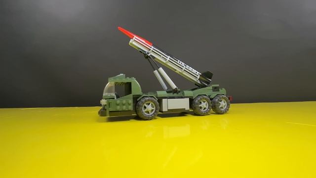 ZOMBIES INVADED MY LEGO CITY смотреть онлайн