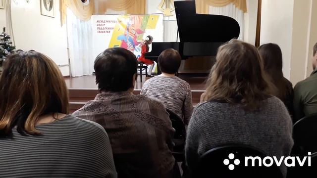 Л.Моцарт. Бурре c-moll, П.Чайковский. Итальянская песенка смотреть онлайн
