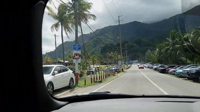Mini Electric Drive to Maracas смотреть онлайн