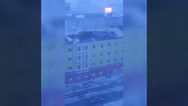 На Норильск обрушилась снежная буря смотреть онлайн