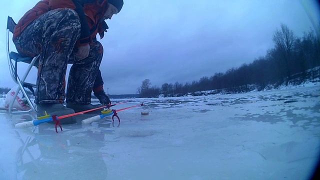 Ленинградская обл. рыбалка.2 часть.Подпорожье Затон.река свирь смотреть онлайн