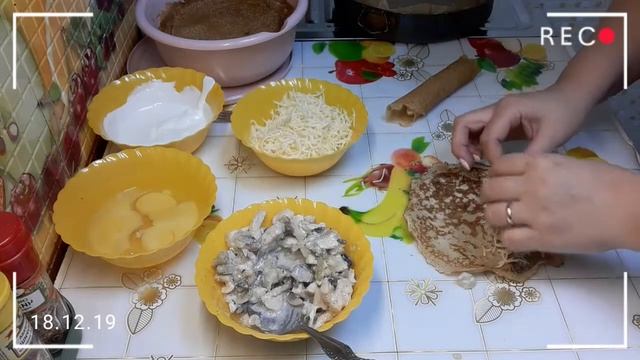 Блинный пирог " Улитка" с курицей и грибами ?? смотреть онлайн