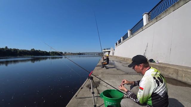 Шли ловить леща, а поймали... смотреть онлайн