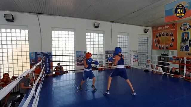 БОКС СК НАДЕЖДА ЛУГАНСК РОЛИК 2018 г смотреть онлайн