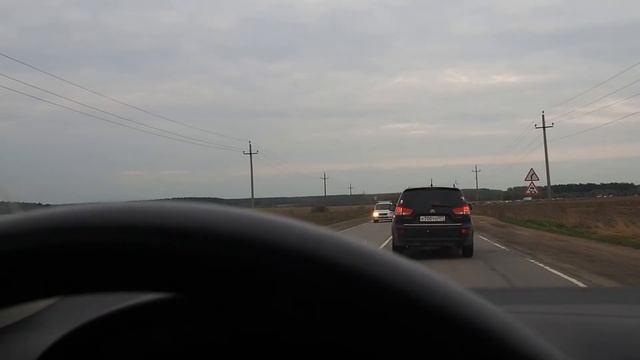 В пятницу, перед длинными майскими праздниками, еду с Домодедовской до Житнево смотреть онлайн