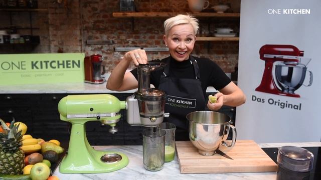Entsaften mit dem KitchenAid Entsafter 5KSM1JA | by One Kitchen смотреть онлайн