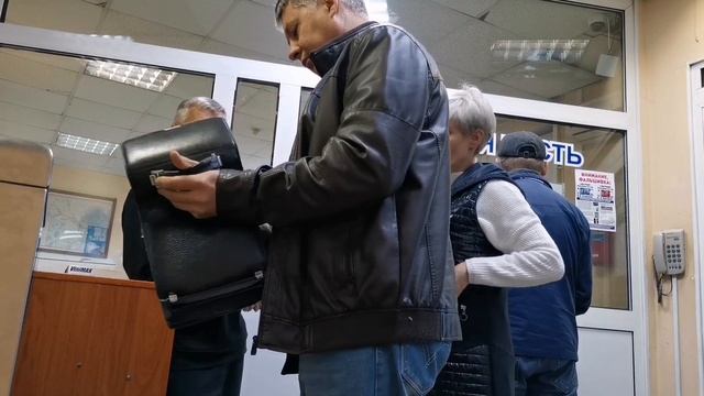 дежурная часть не стала запрещать снимать смотреть онлайн