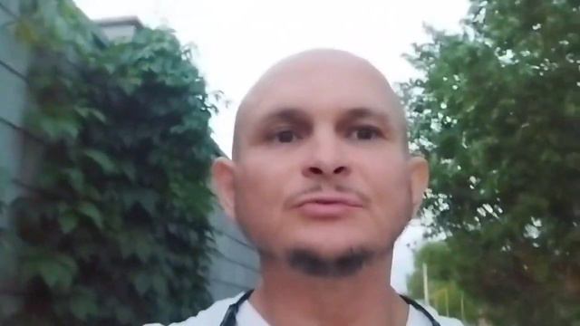 Ден. Острая реакция на вранье смотреть онлайн