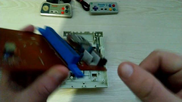 Джойстик Dendy Classic и загадочная Денди Джуниор Steepler | обзор покупки