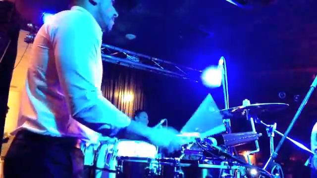 Paquito Guzmán en Mama Rumba / Percussion Side смотреть онлайн