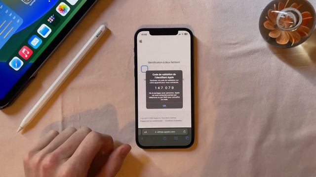 Installer Gratuitement iOS 17 Beta sur iPhone et iPad ! (Tutoriel Simple et Rapide !) смотреть онлайн