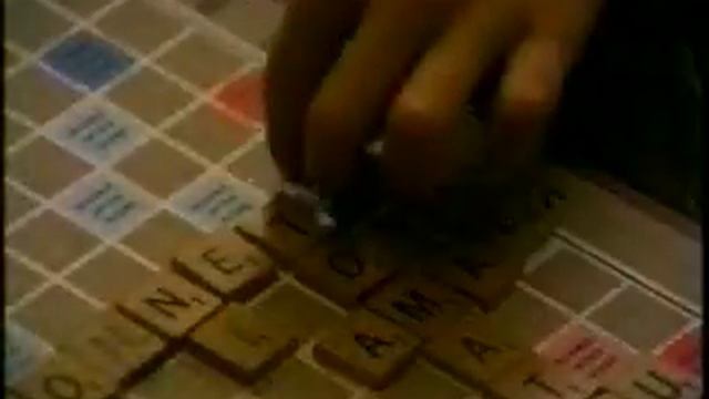 Scrabble (Magic Happens) смотреть онлайн