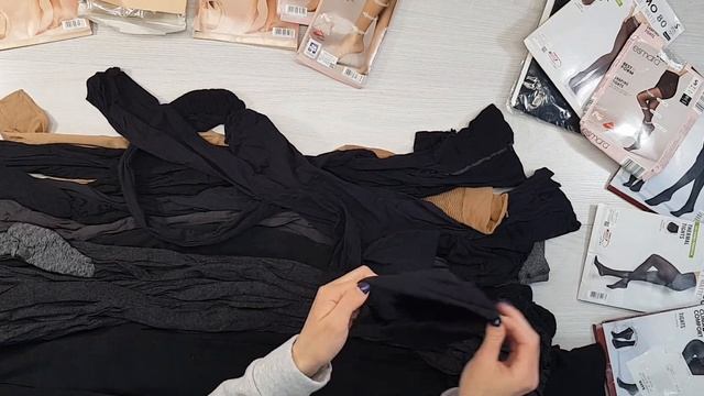 Tights Crane (Колготки ) 3,15 кг 14,80€ за кг 35 ед смотреть онлайн