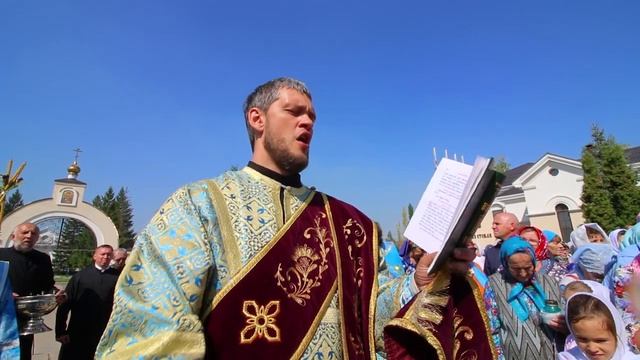 Престольный праздник Успенского кафедрального собора г. Салавата смотреть онлайн