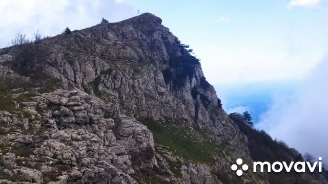 Дорога на плато к горе Ай-Петри смотреть онлайн