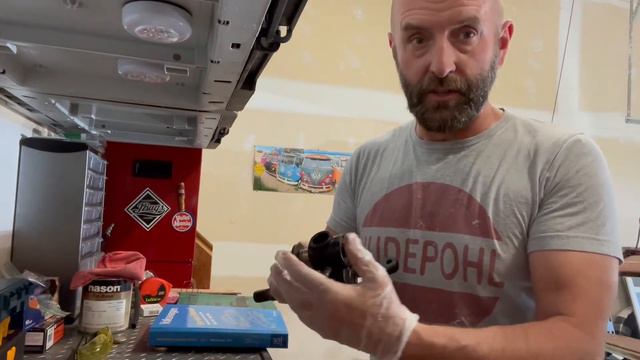 How to Shim the Torsion Arm Link Pins - Pre-1960 VW Beetle Spindles смотреть онлайн