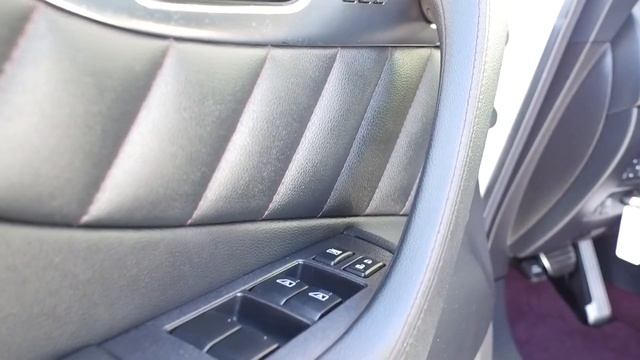 2011 Infiniti FX35 смотреть онлайн
