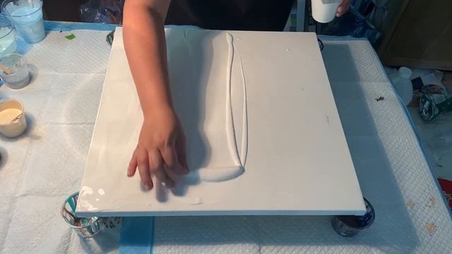 Easy Pearl Pour Recipe Explained- Fluid Art Acrylic Pour Compilation- Lots of Examples- NO SILICONE смотреть онлайн