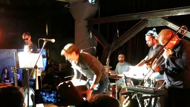 Пётр Мамонов и Совершенно новые Звуки Му в Петербурге. смотреть онлайн