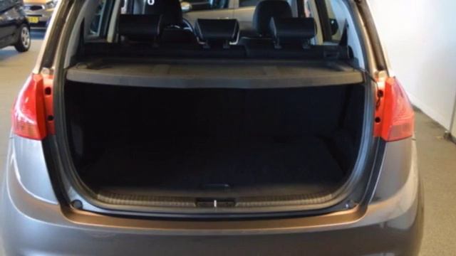 Kia Venga 1.4 Plus Pack Venga 1.4 Plus Pack смотреть онлайн