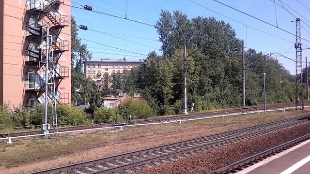 Платформа "Ланская" 2012 год электропоезд