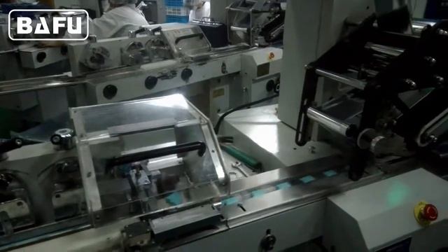 машина для упаковки жевательной резинки, упаковочная машина смотреть онлайн