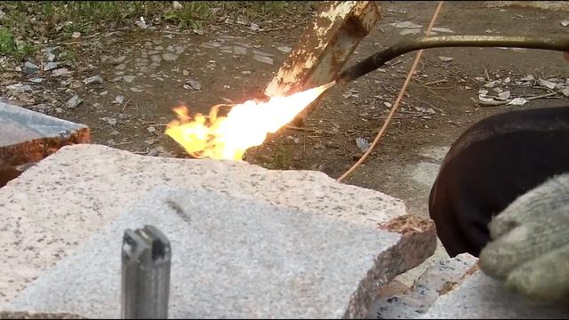 Впаиваем Победит в Закольник для камня! Обработка гранита! смотреть онлайн