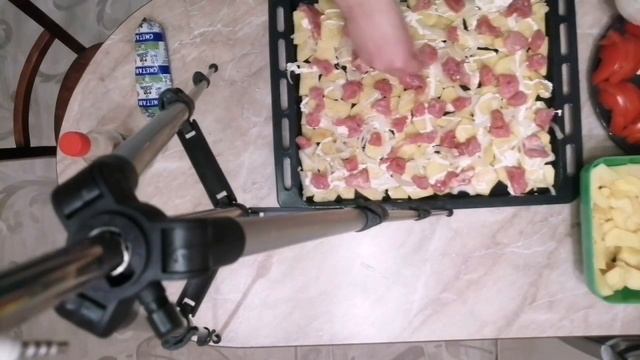 Картошка с мясом и грибами под сыром смотреть онлайн